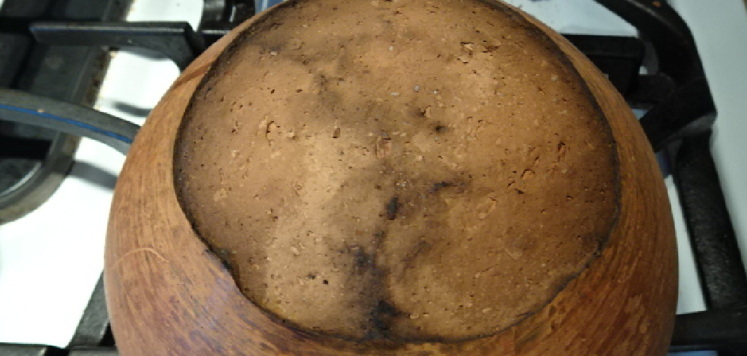 How to Remove Burnt Stain From Claypot