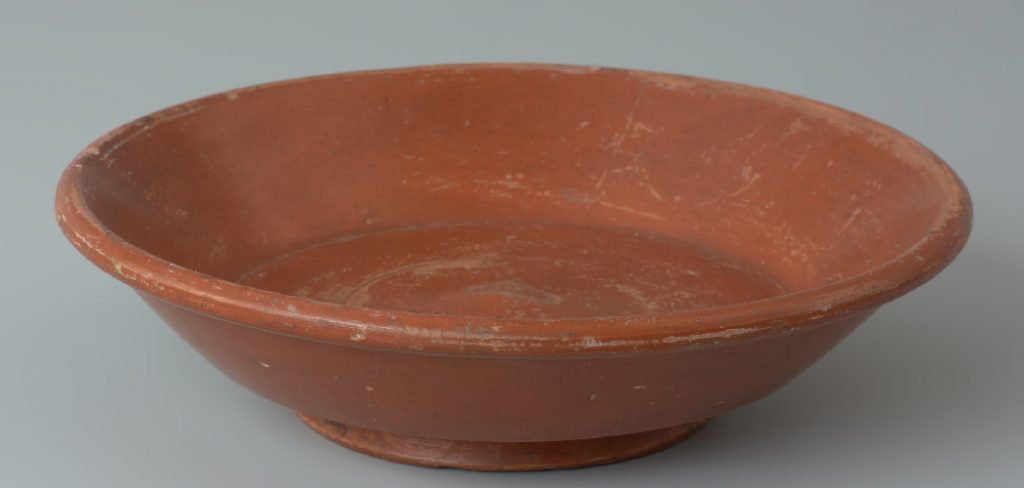 How to Fix a Clay Pot