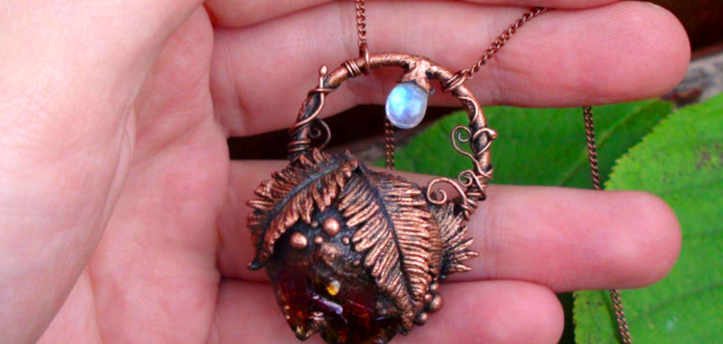 How to Make a Jewelry Holder Out of Clay