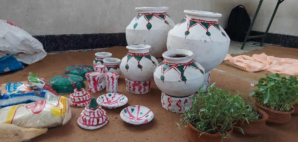 How to Paint a Ceramic Flower Pot