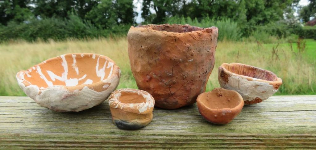 How to Fire Pottery With Wood