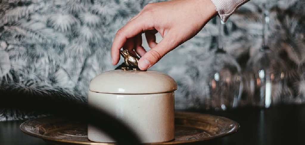 How to Throw a Lidded Jar